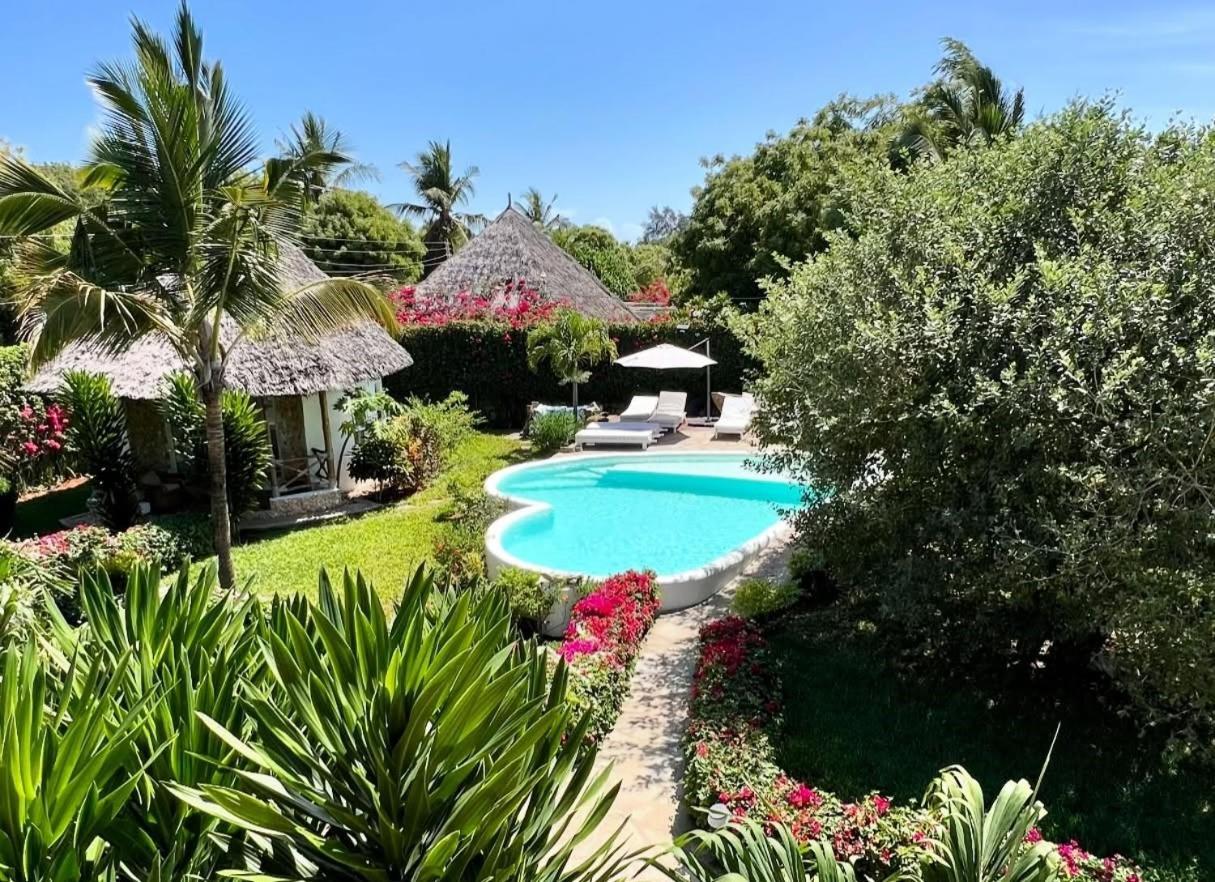 Dama Villa Watamu Exteriör bild